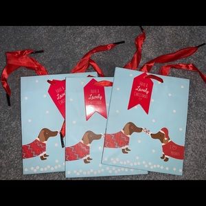 Cute holiday Dachshund dog Xmas festive ba…